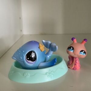 Littlest Pet Shop Blue Whale and Pink Snail 823 & 824 LPS